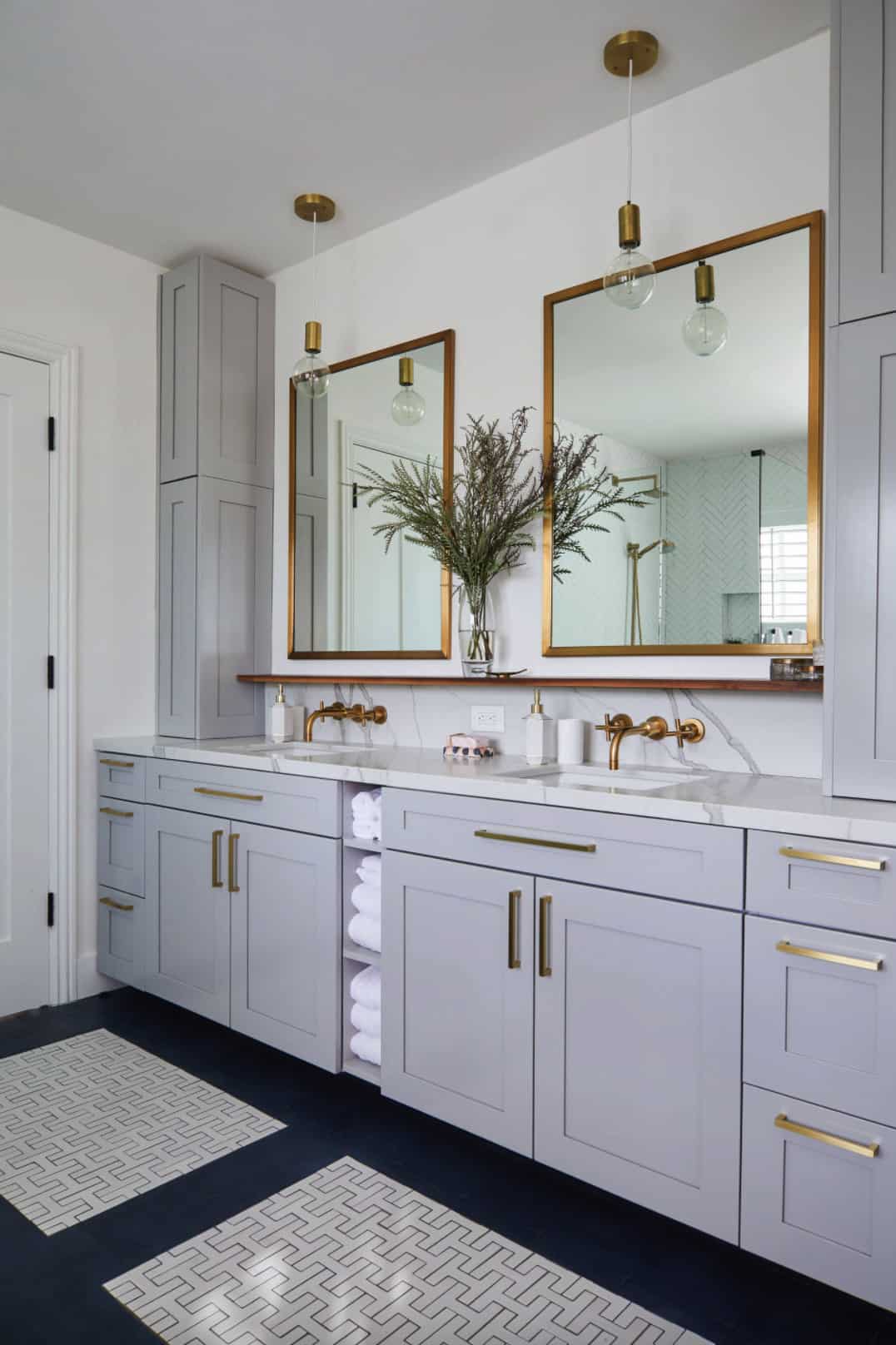 transitional-style-bathroom-vanity