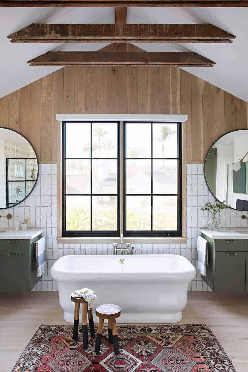 dutch-colonial-farmhouse-style-bathroom