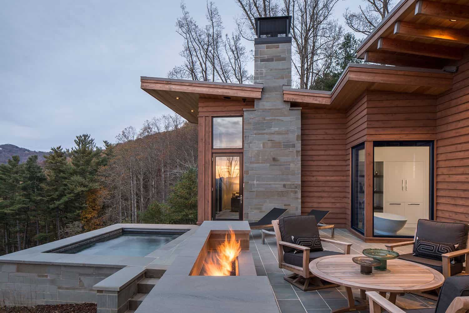 organic-modern-mountain-home-patio-dusk