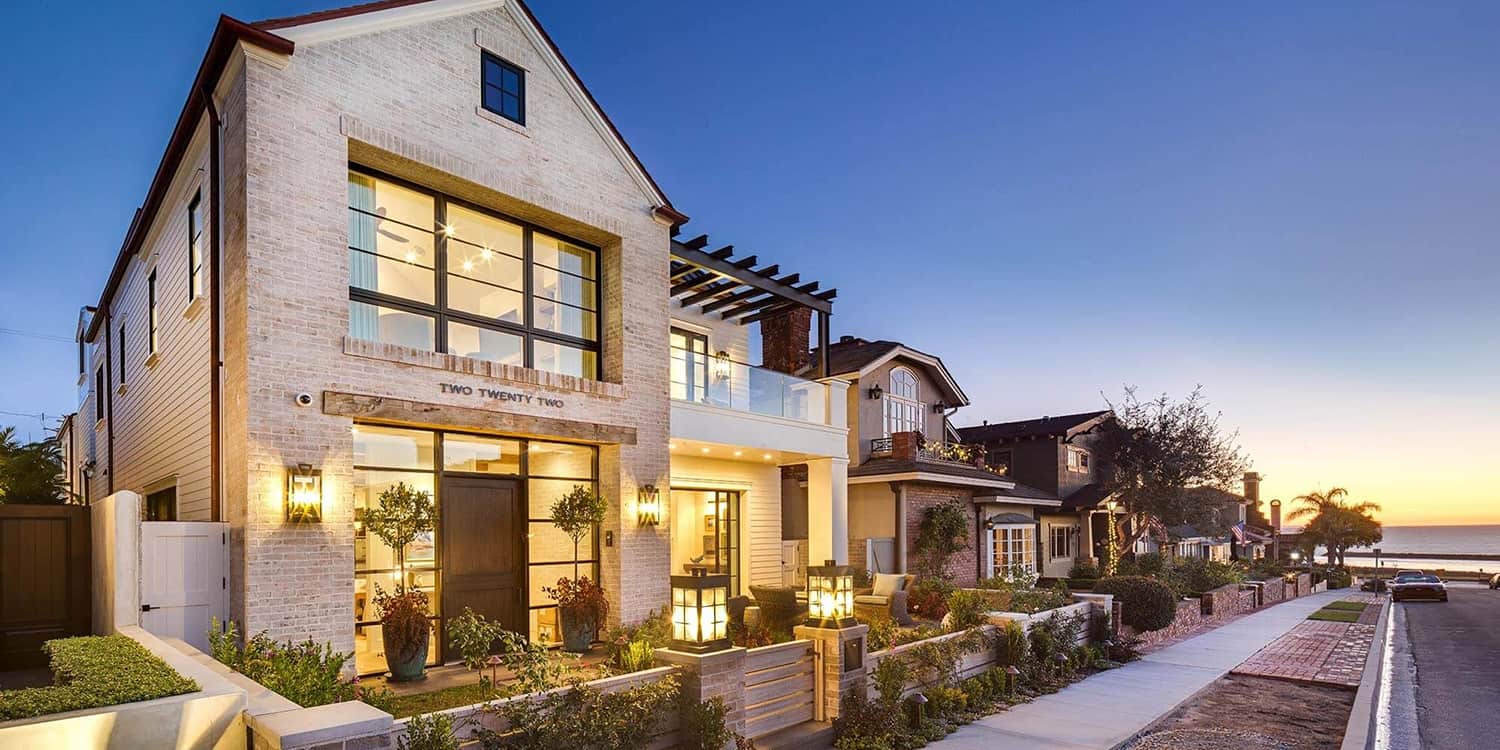 transitional-style-home-exterior-dusk