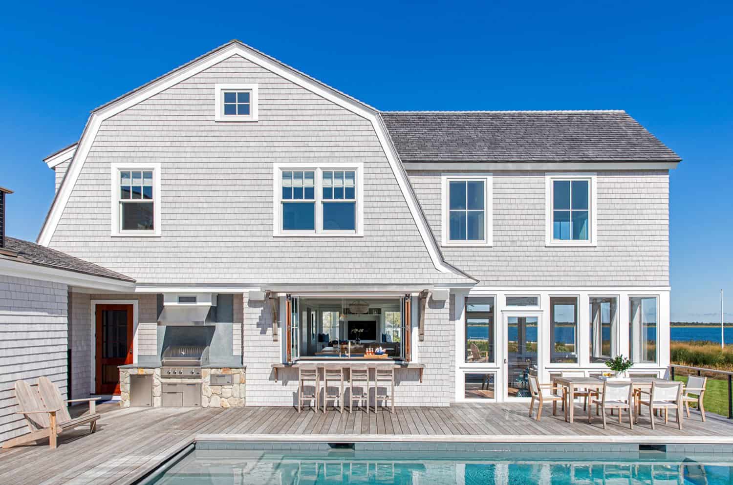 beach-house-exterior-pool-deck