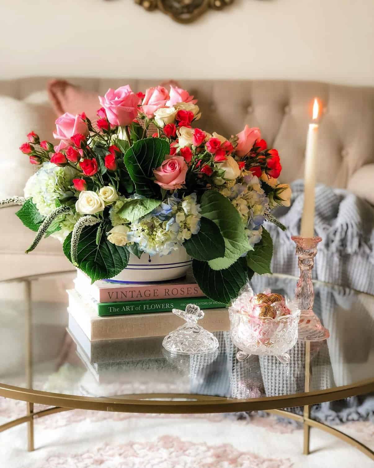 living-room-coffee-table-with-fresh-flower-arrangement