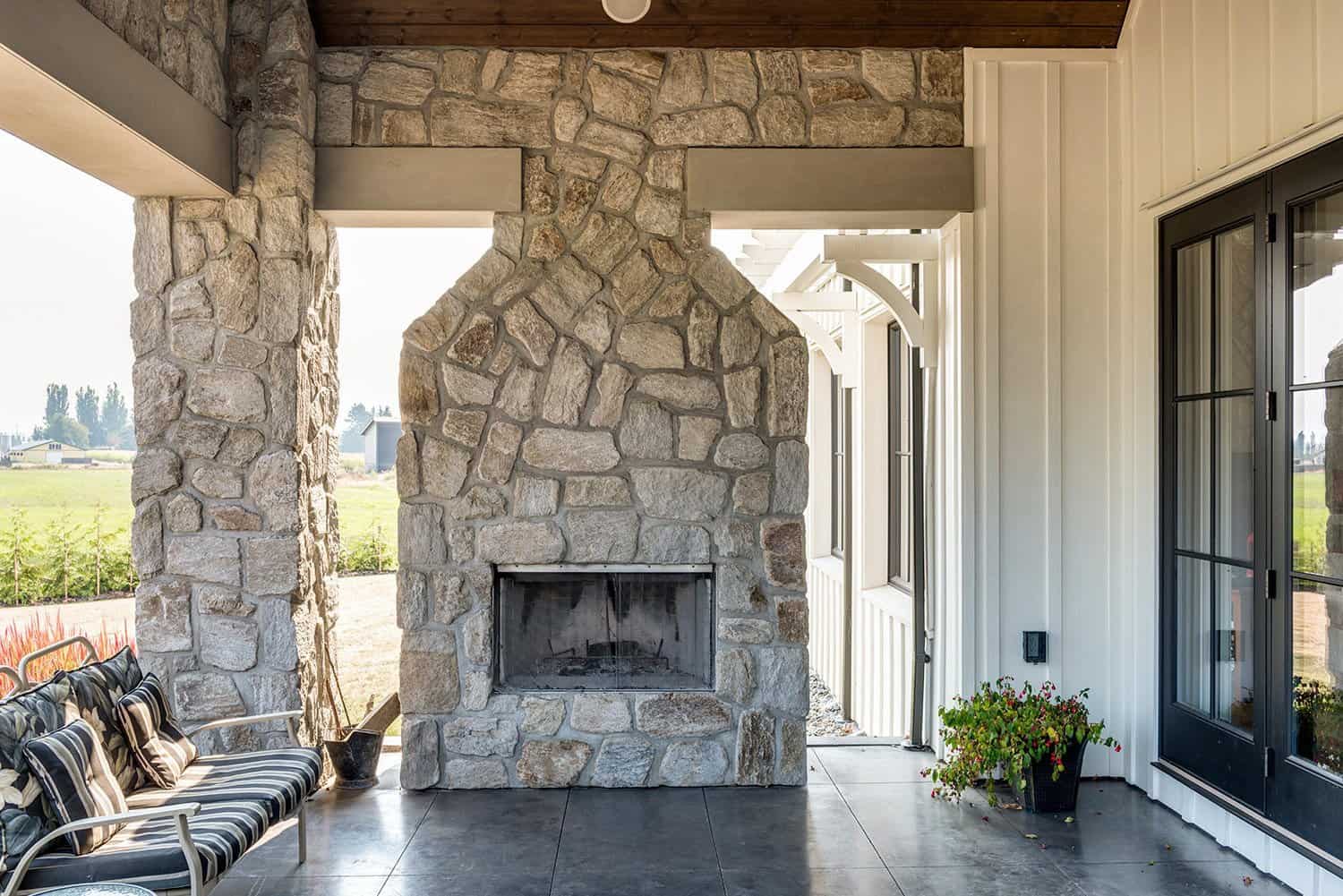 contemporary-farmhouse-patio-fireplace