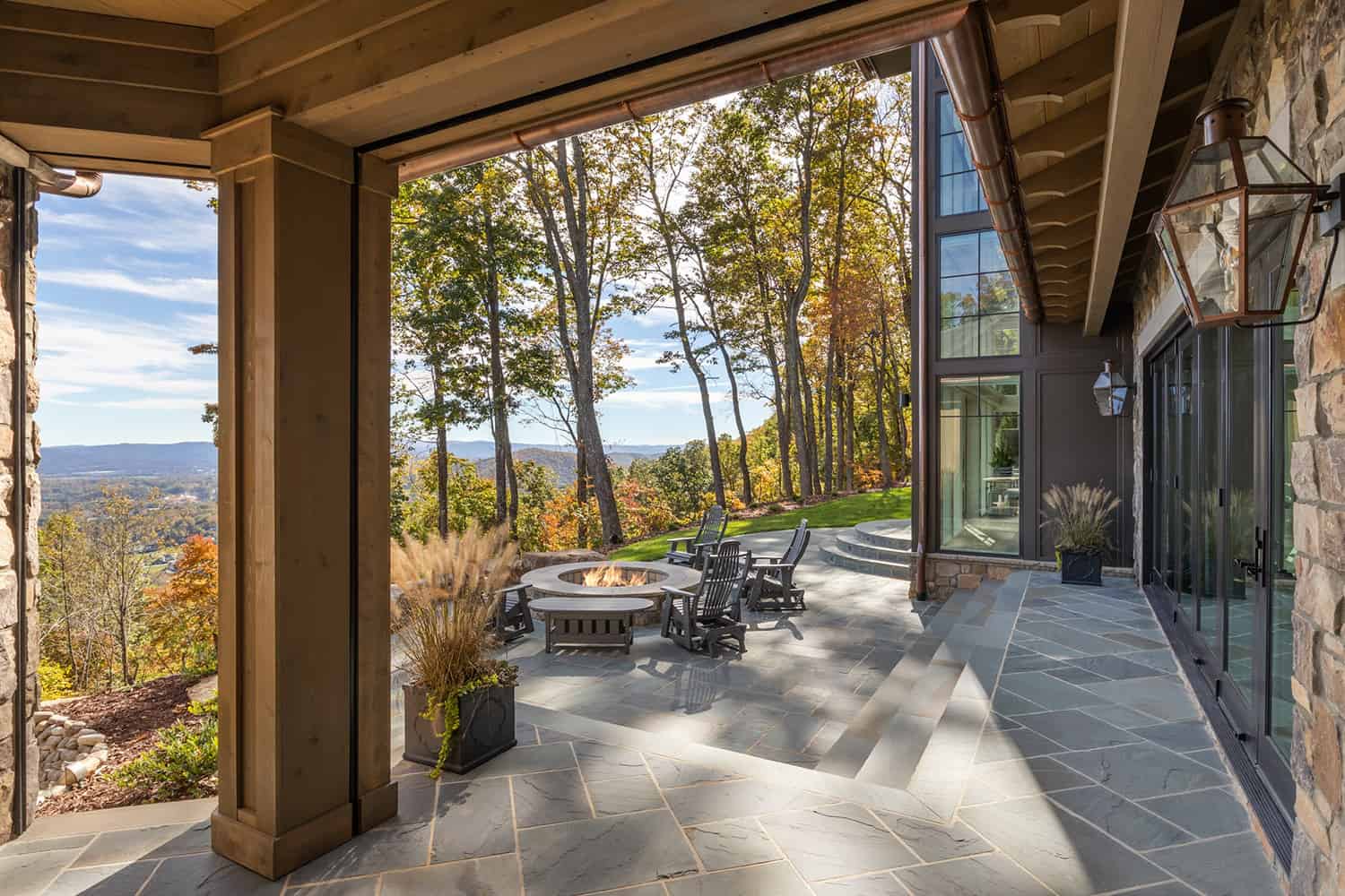 mountain-contemporary-covered-patio