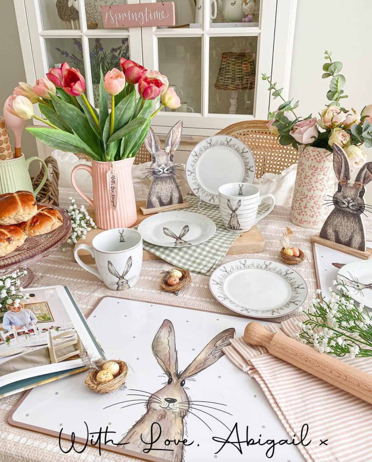 spring-decorated-dining-table-with-easter-decor