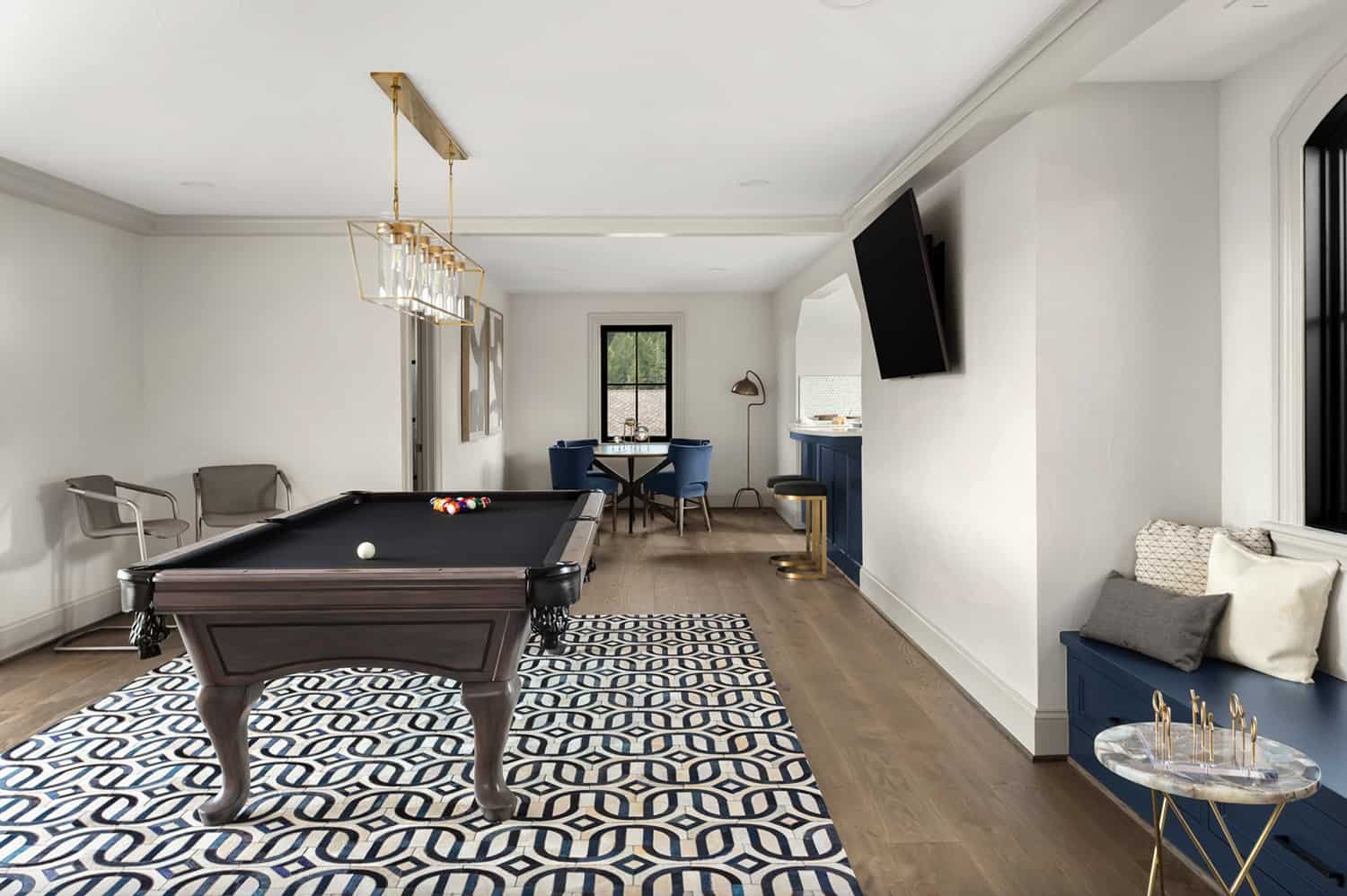 transitional-game-room