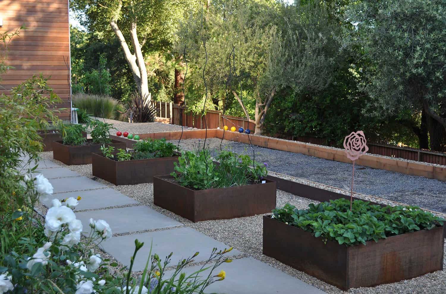 bocce-ball-court-and-corten-steel-raised-vegetable-beds