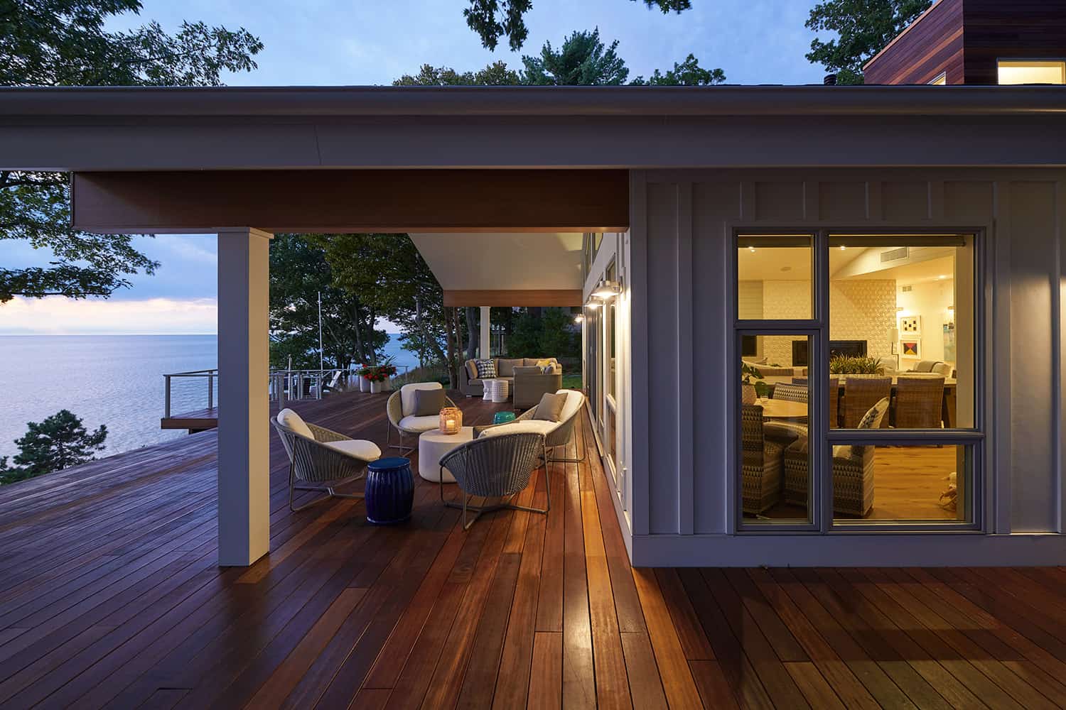 modern-rustic-lake-house-patio-dusk