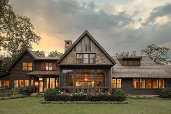 featured posts image for Tour this dream home retreat in the dramatic mountains of North Carolina
