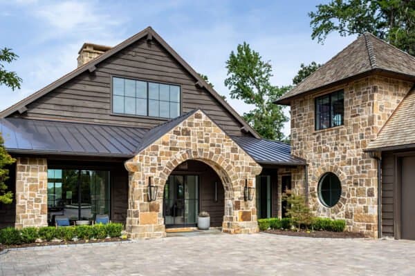 featured posts image for A stone house in South Carolina embraces its serene lakefront setting
