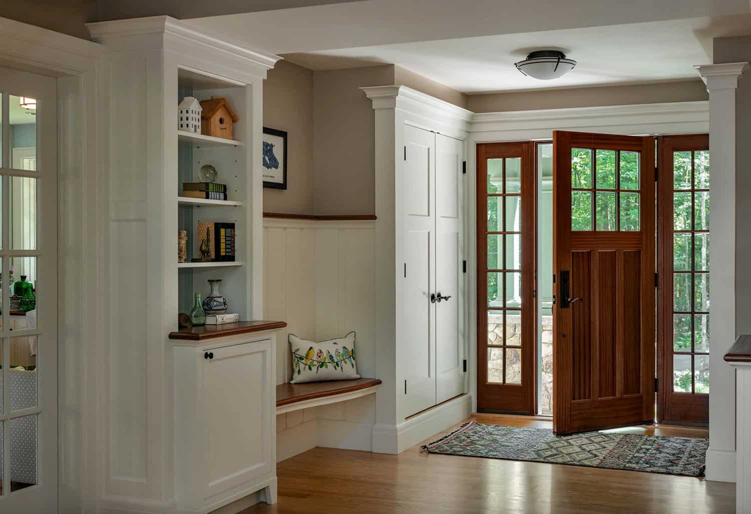 craftsman-home-entry