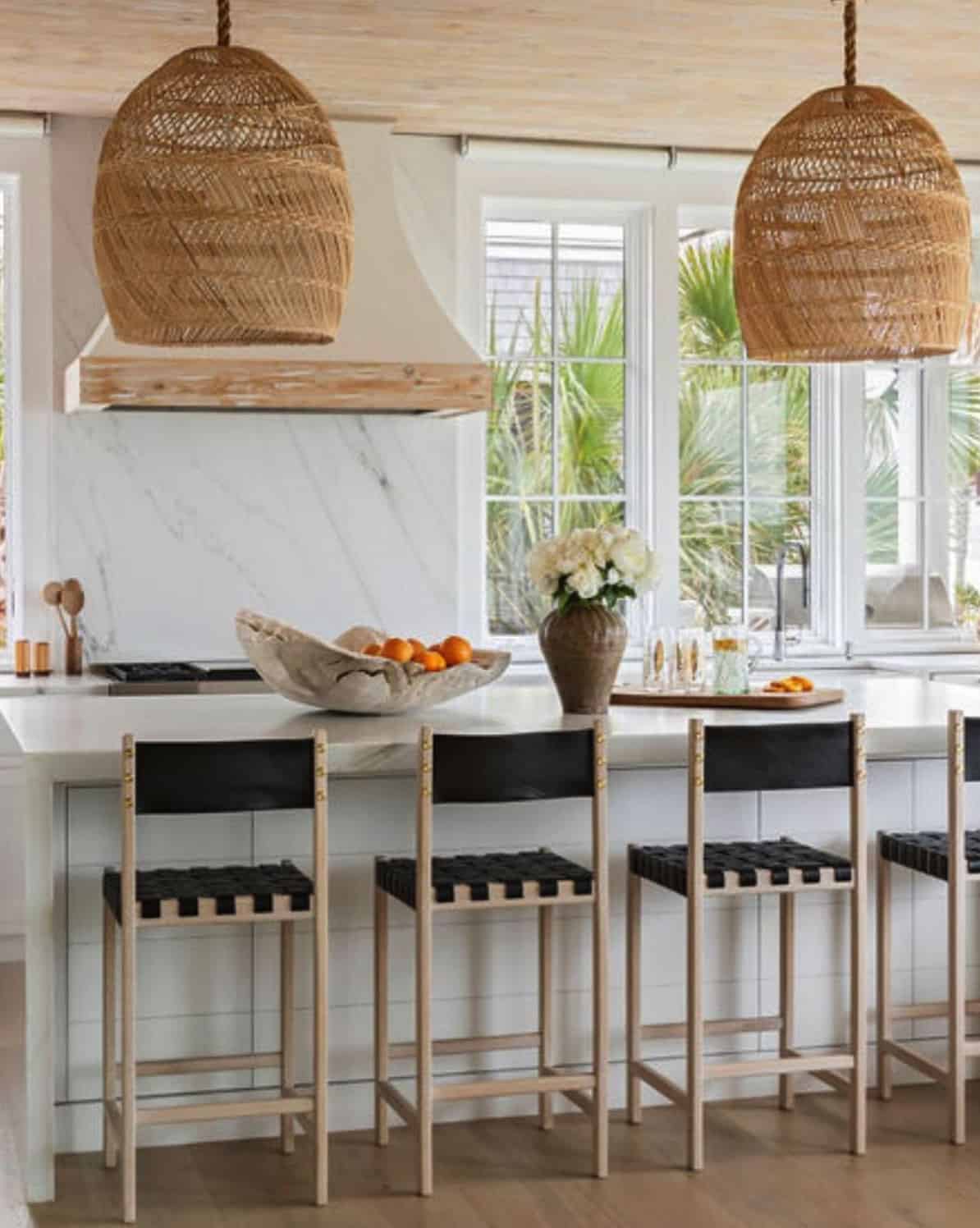 lowcountry-modern-beach-style-kitchen