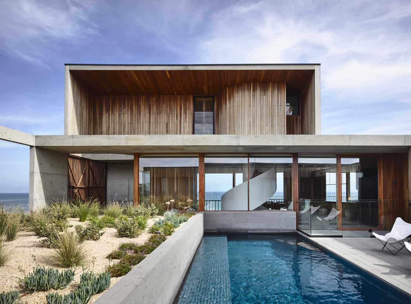 A multi-generational beach house in Australia with tranquil seaside views