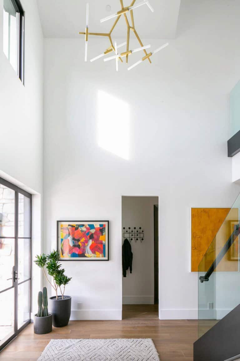 A look inside this drool worthy modern farmhouse in Huntington Beach