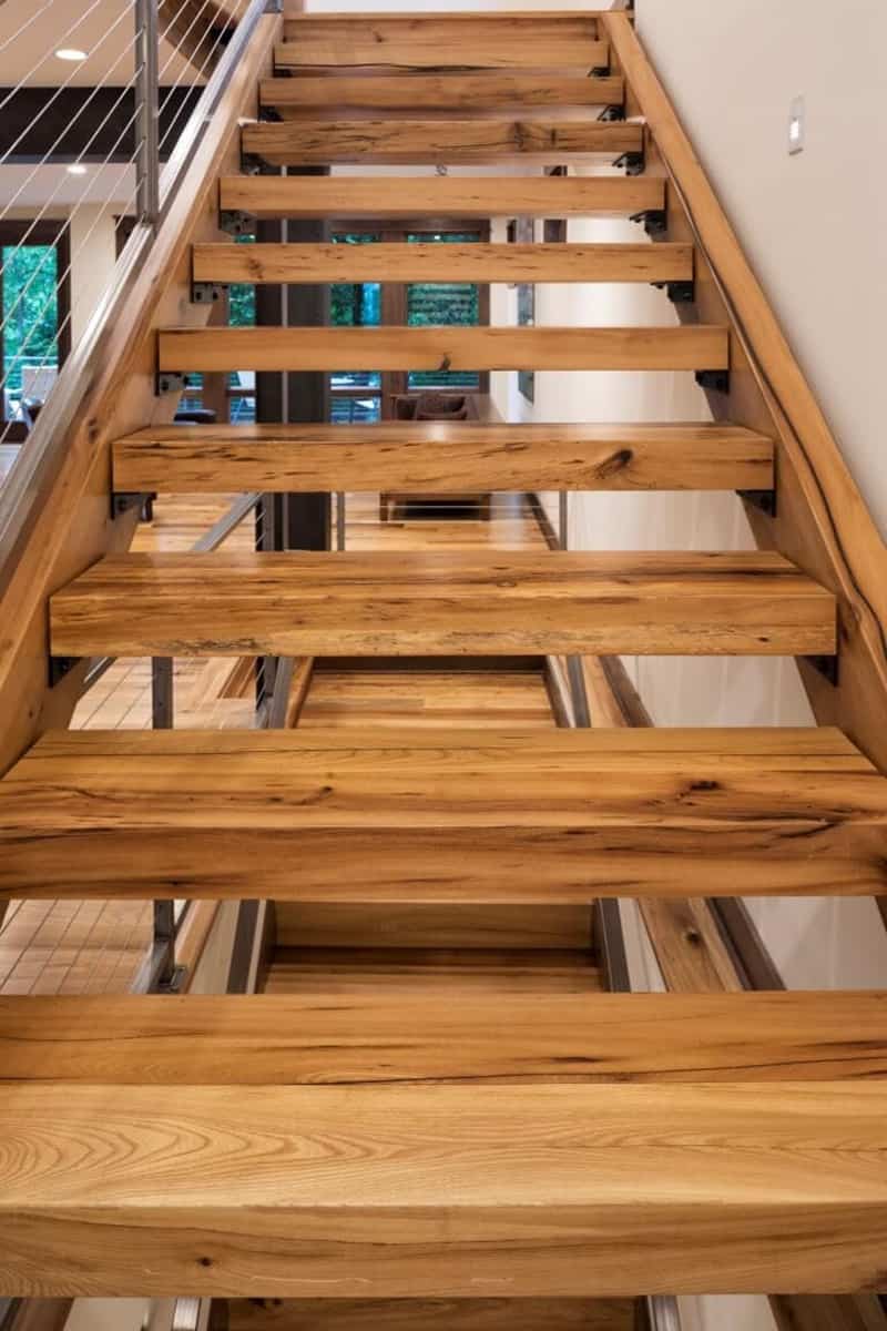 rustic-modern-staircase