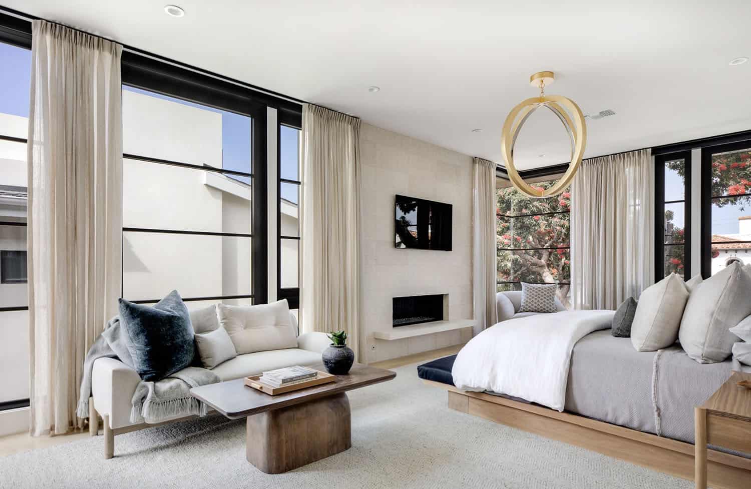 contemporary-beach-style-bedroom