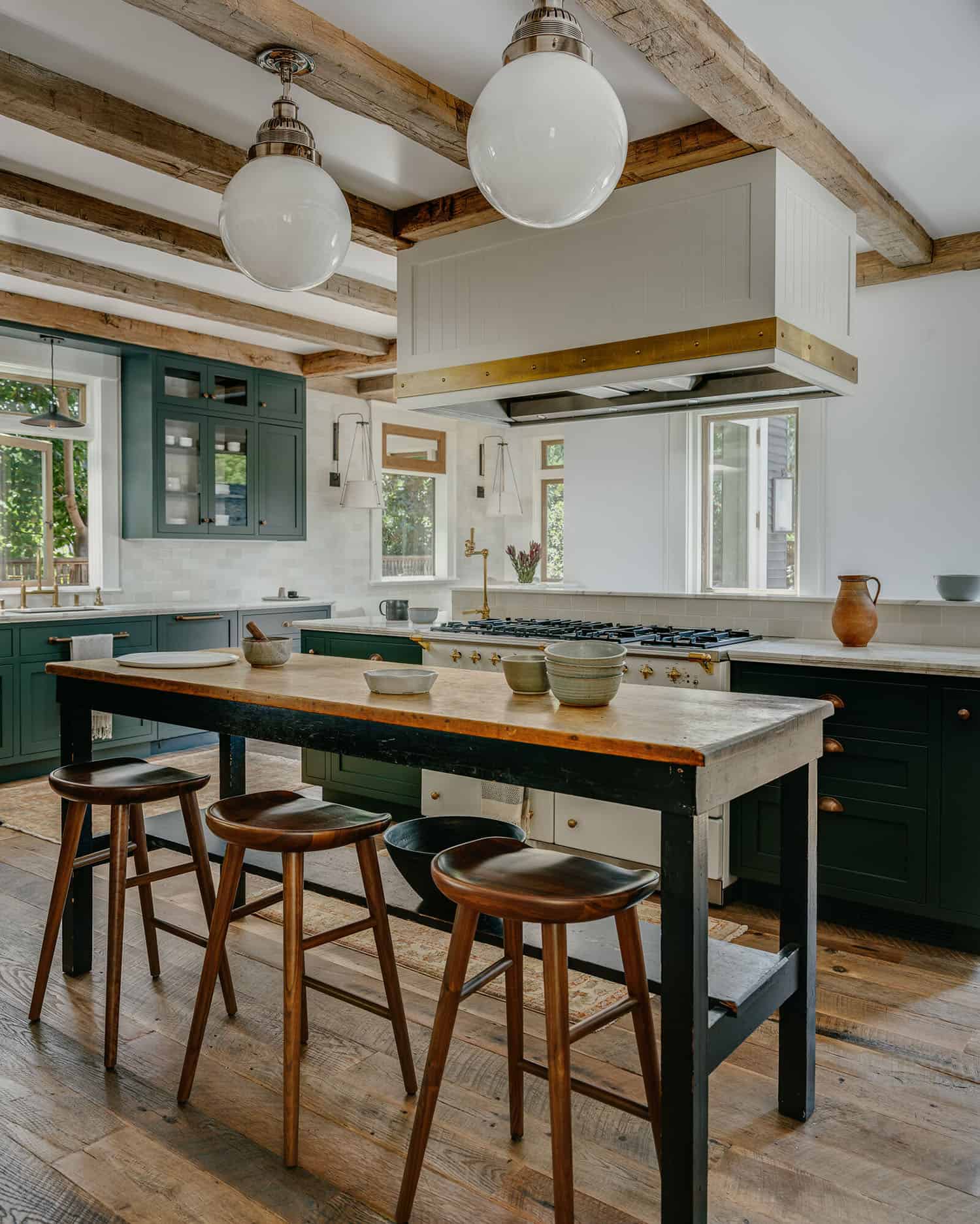 A stunning craftsman home is restored to its former glory in San Francisco