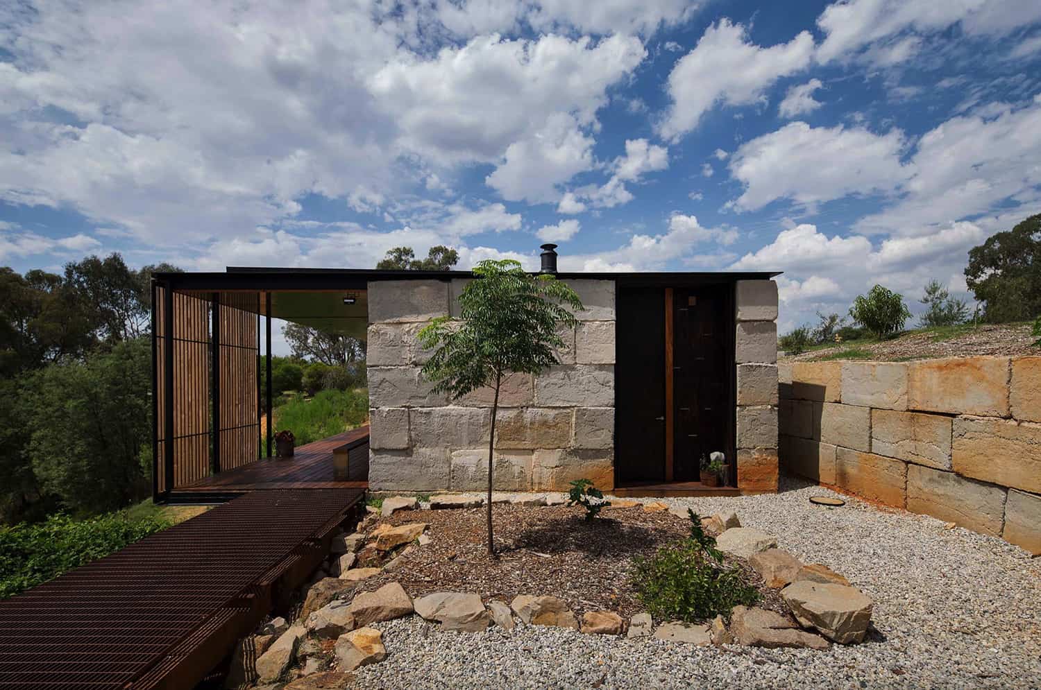modern-concrete-house-exterior