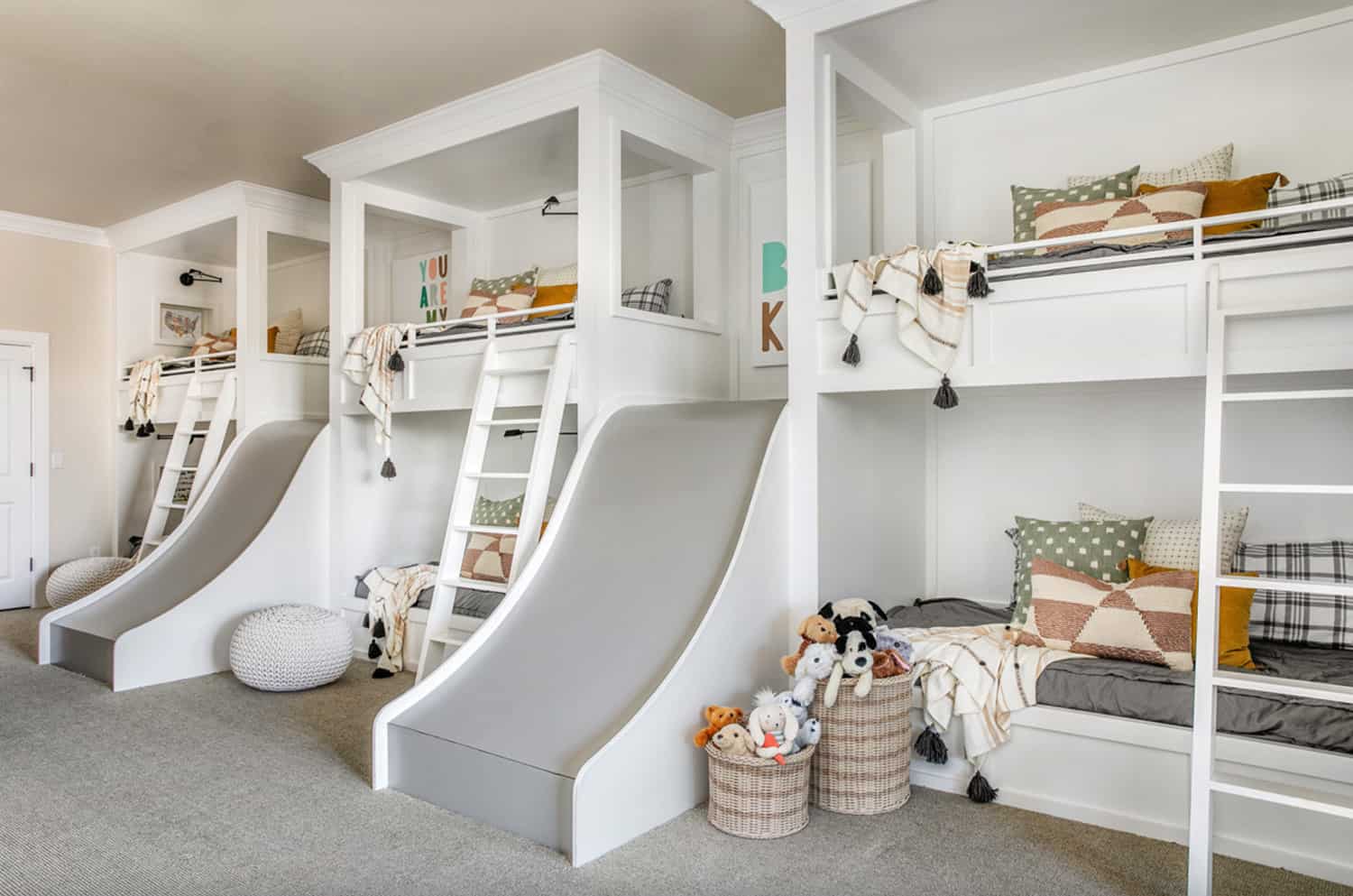 transitional-kids-bunk-bedroom