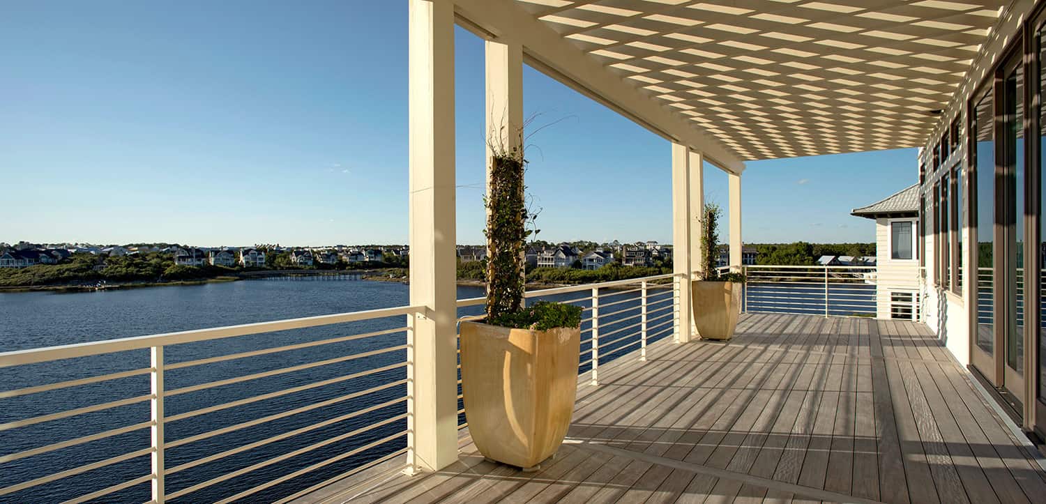 contemporary-beach-house-covered-deck