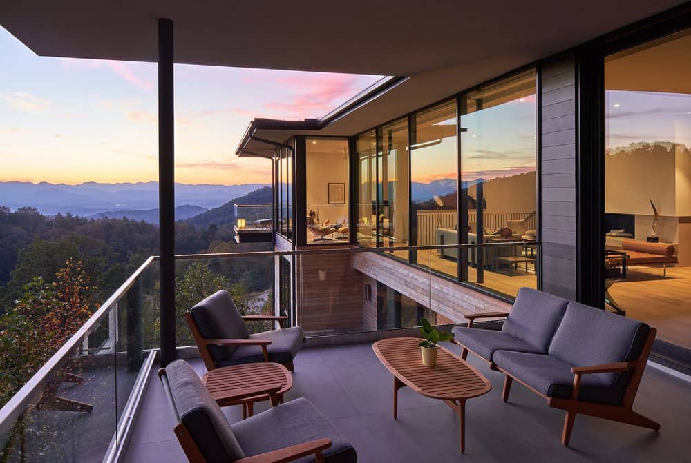 contemporary-mountain-home-deck