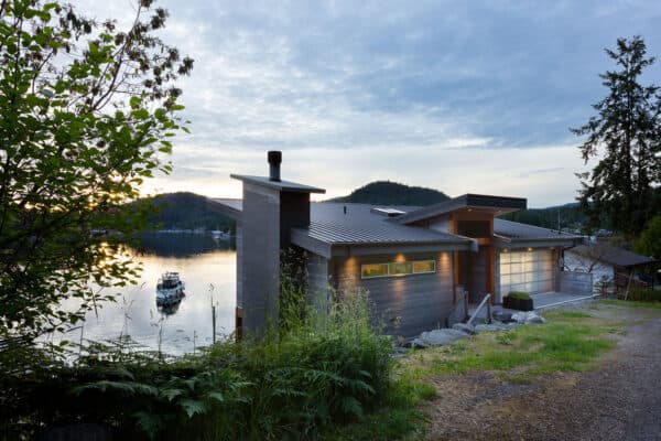 featured posts image for A modern summer home cantilevers over the picturesque Pender Harbour