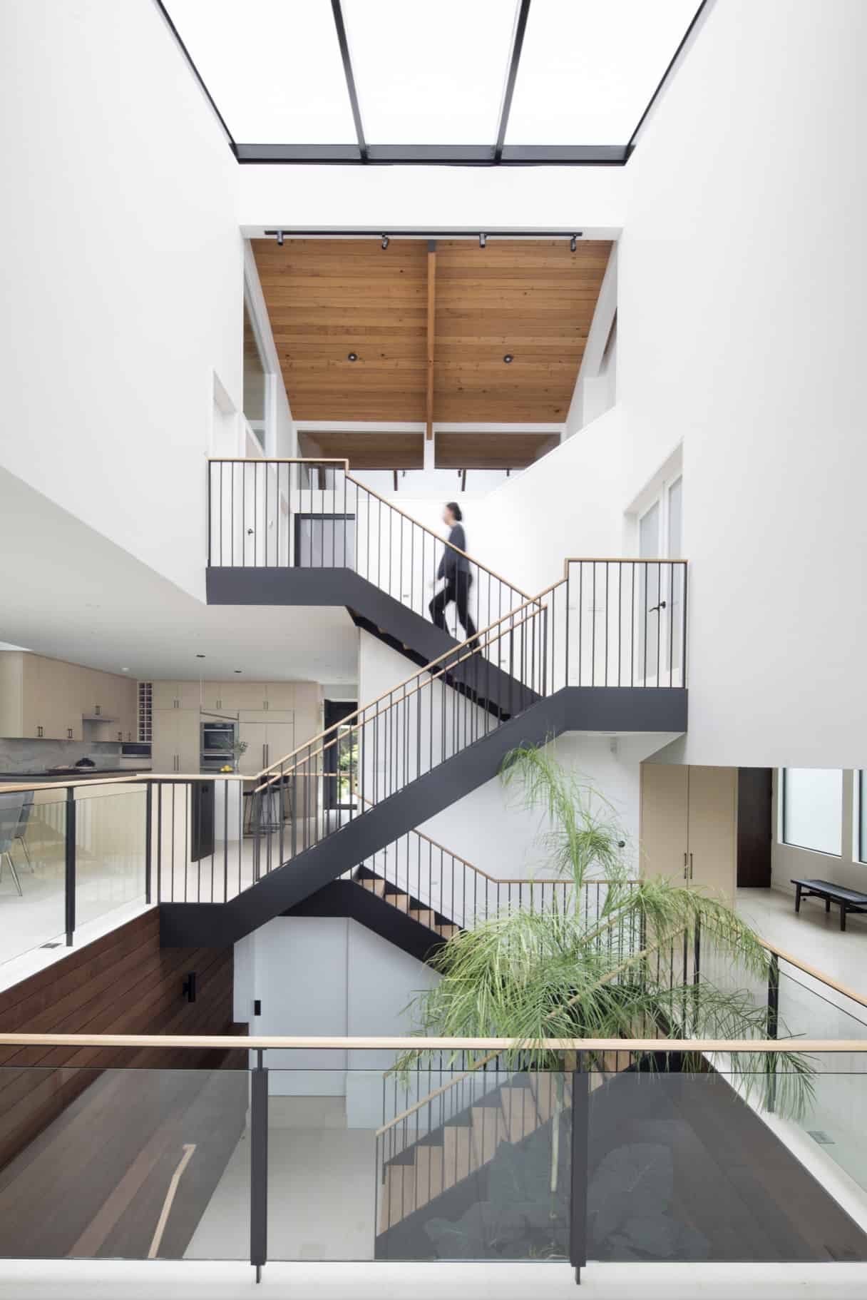 modern-staircase-atrium