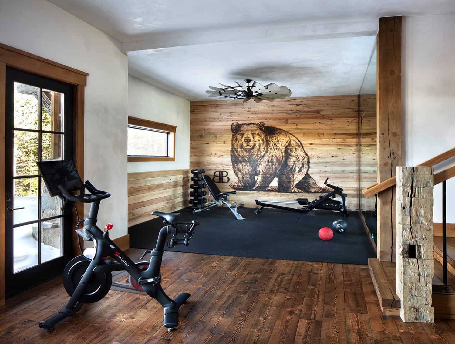 rustic-home-gym