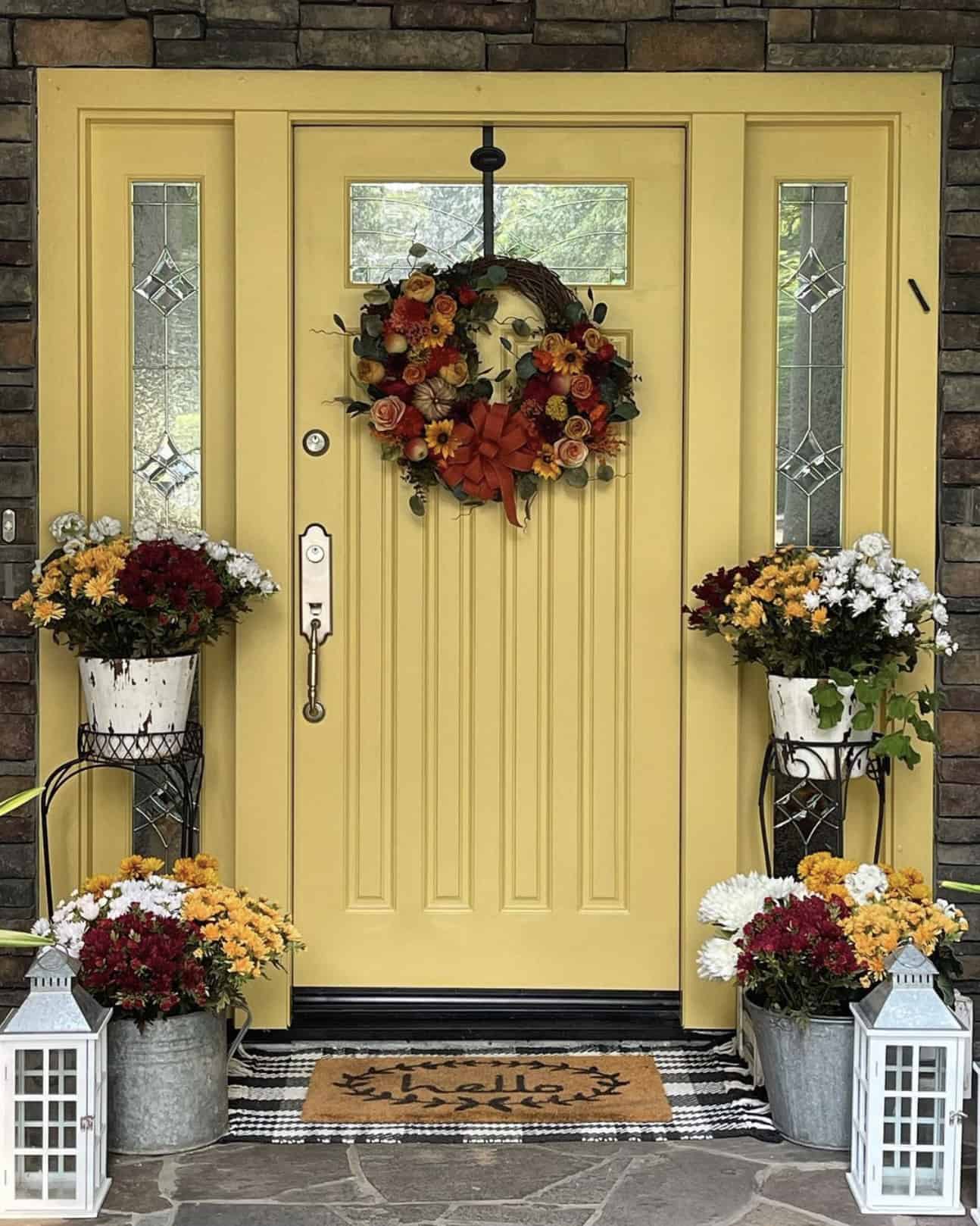 welcoming-front-porch-decorated-for-fall