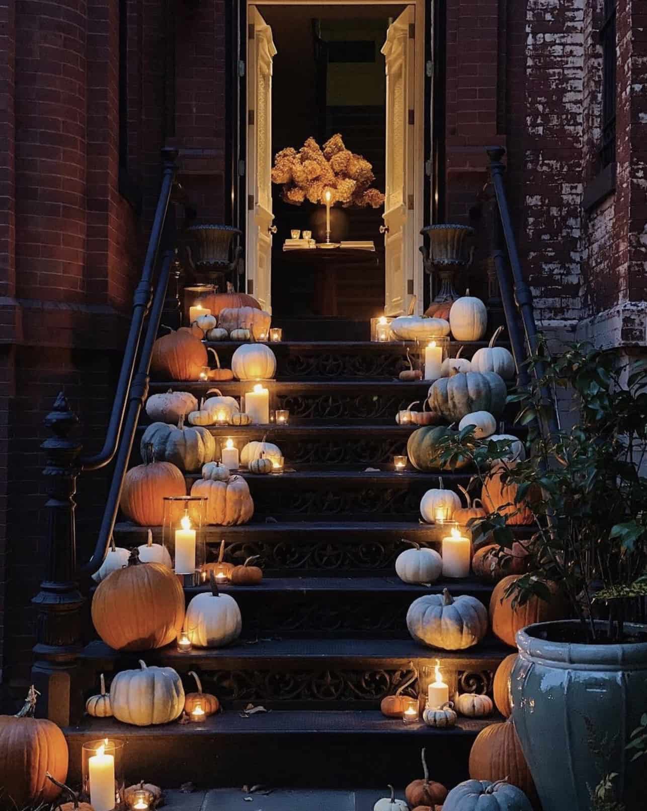 pumpkins-on-steps-leading-up-to-front-door