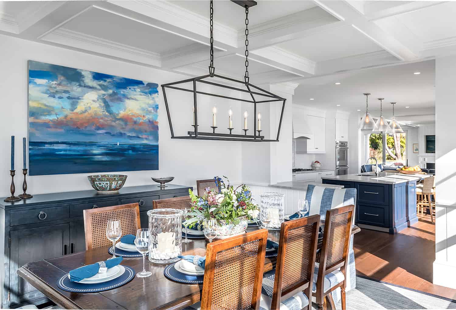 coastal-style-dining-room