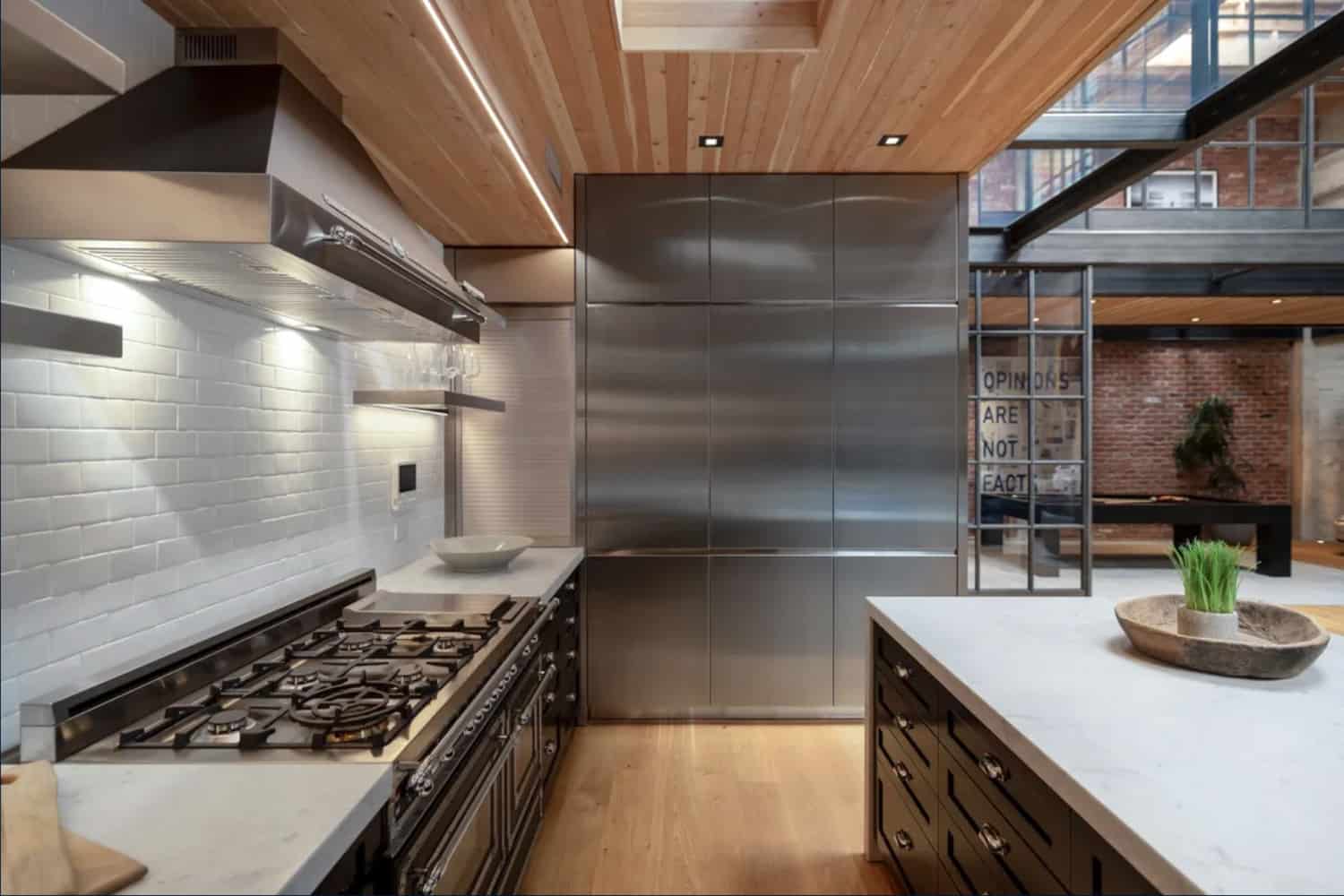 modern-industrial-san-francisco-loft-kitchen