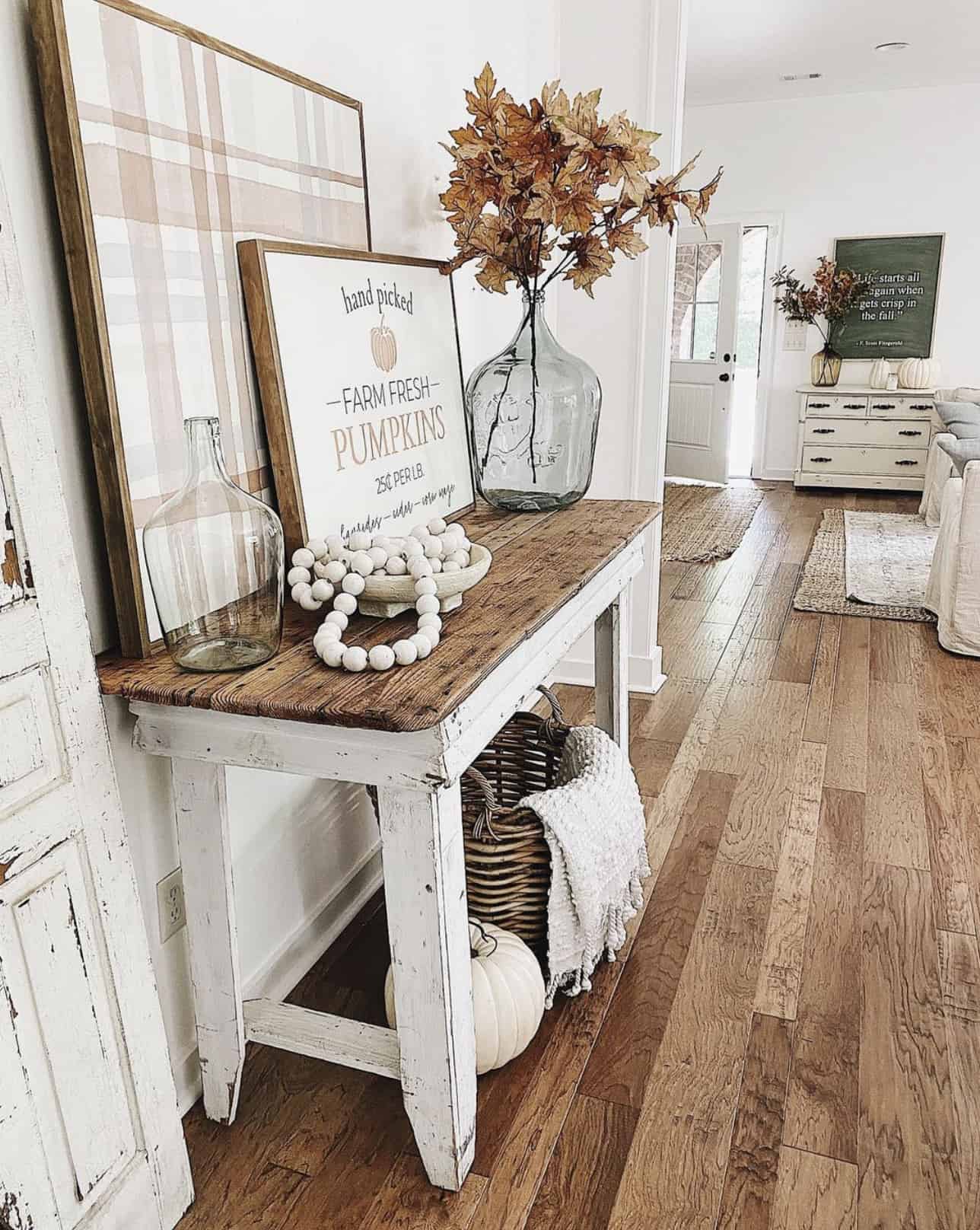 console-table-with-fall-decor