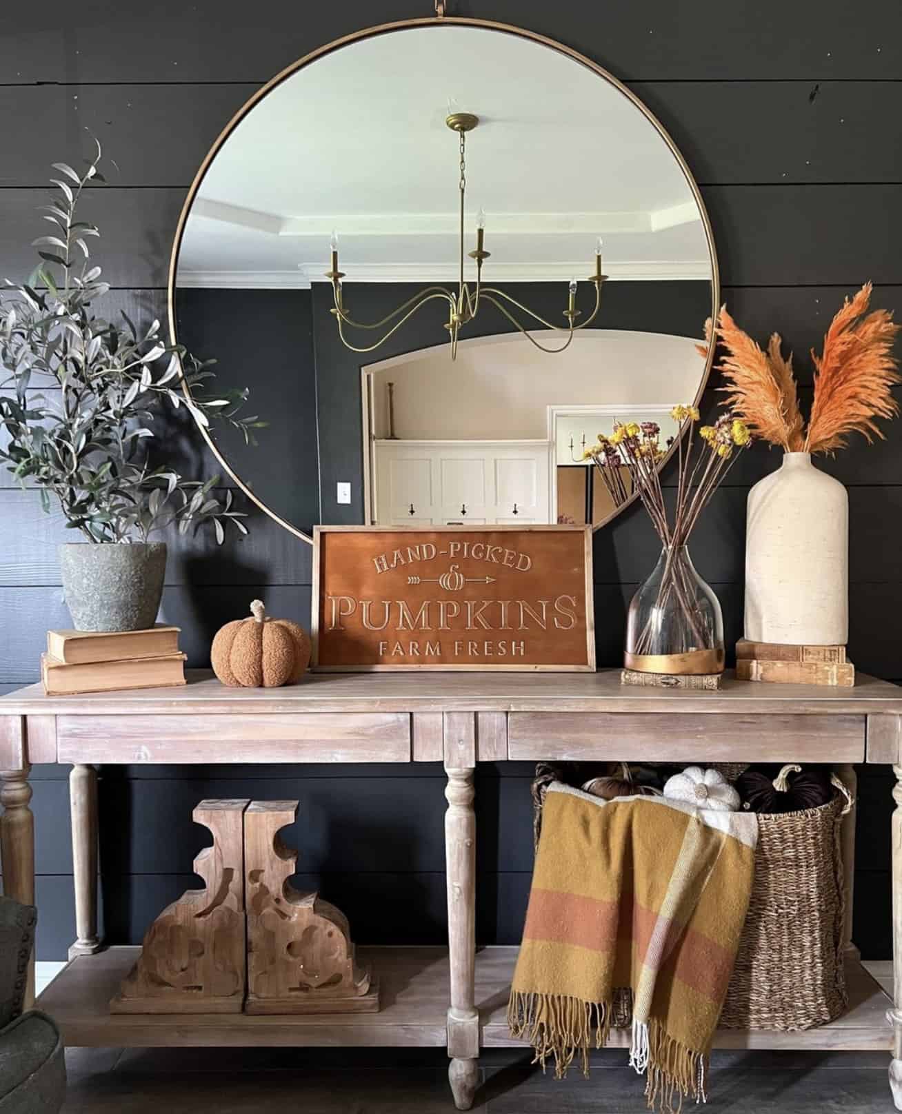 fall-decorated-console-table