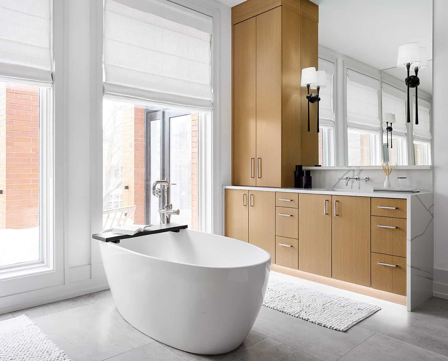 contemporary-bathroom-with-freestanding-tub