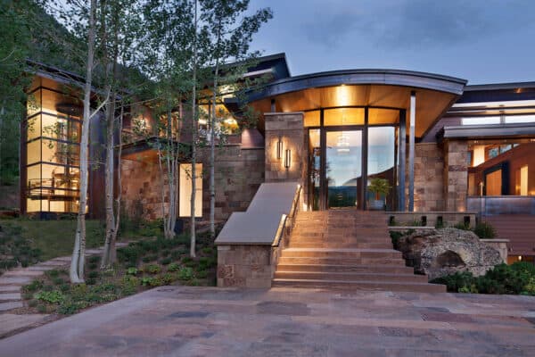 featured posts image for An amazing mountain getaway with views of Colorado’s majestic Rocky Mountains