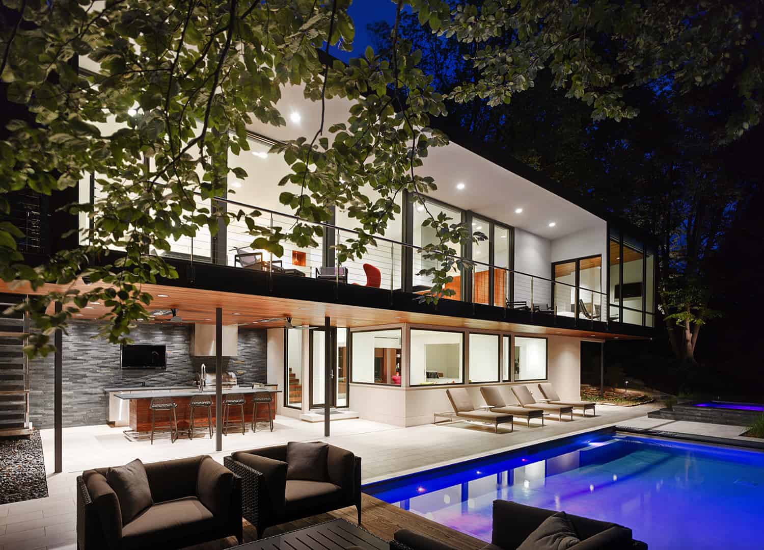 mid-century-modern-home-pool-at-dark