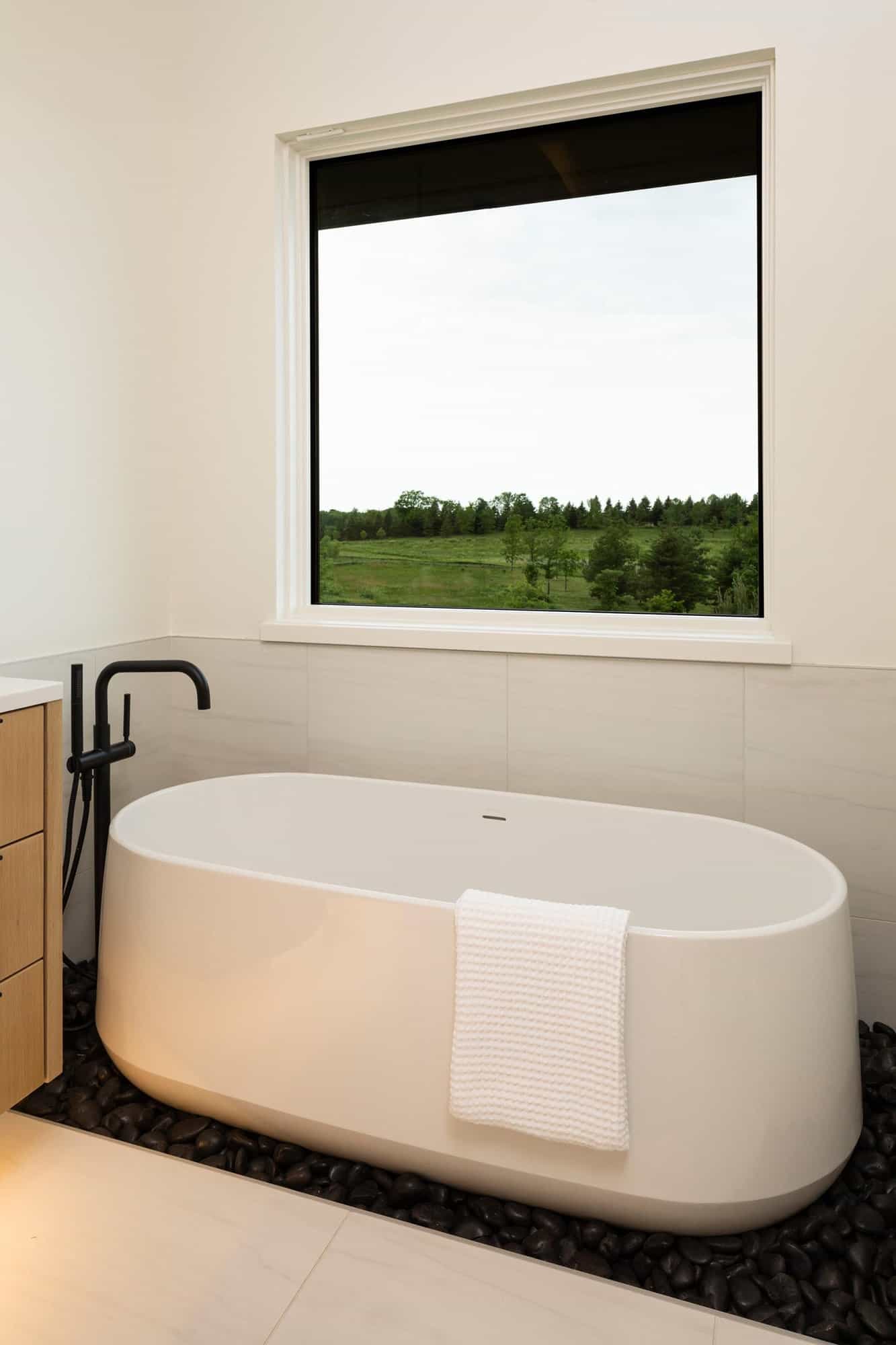 scandinavian-modern-bathroom-with-freestanding-tub