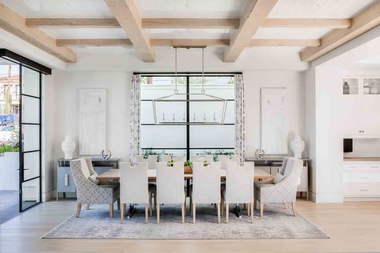 transitiional-style-dining-room-corona-del-mar-home