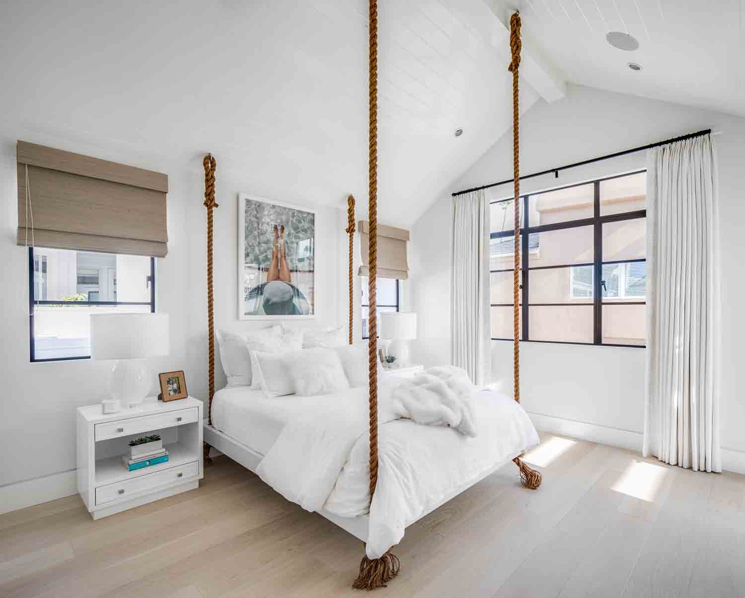 transitional-style-bedroom-with-hanging-bed