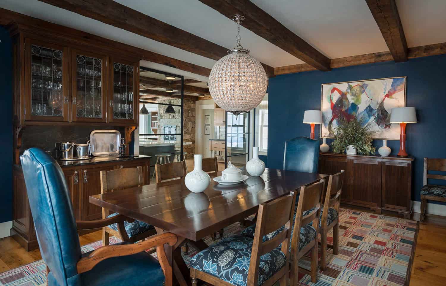 farmhouse-style-dining-room
