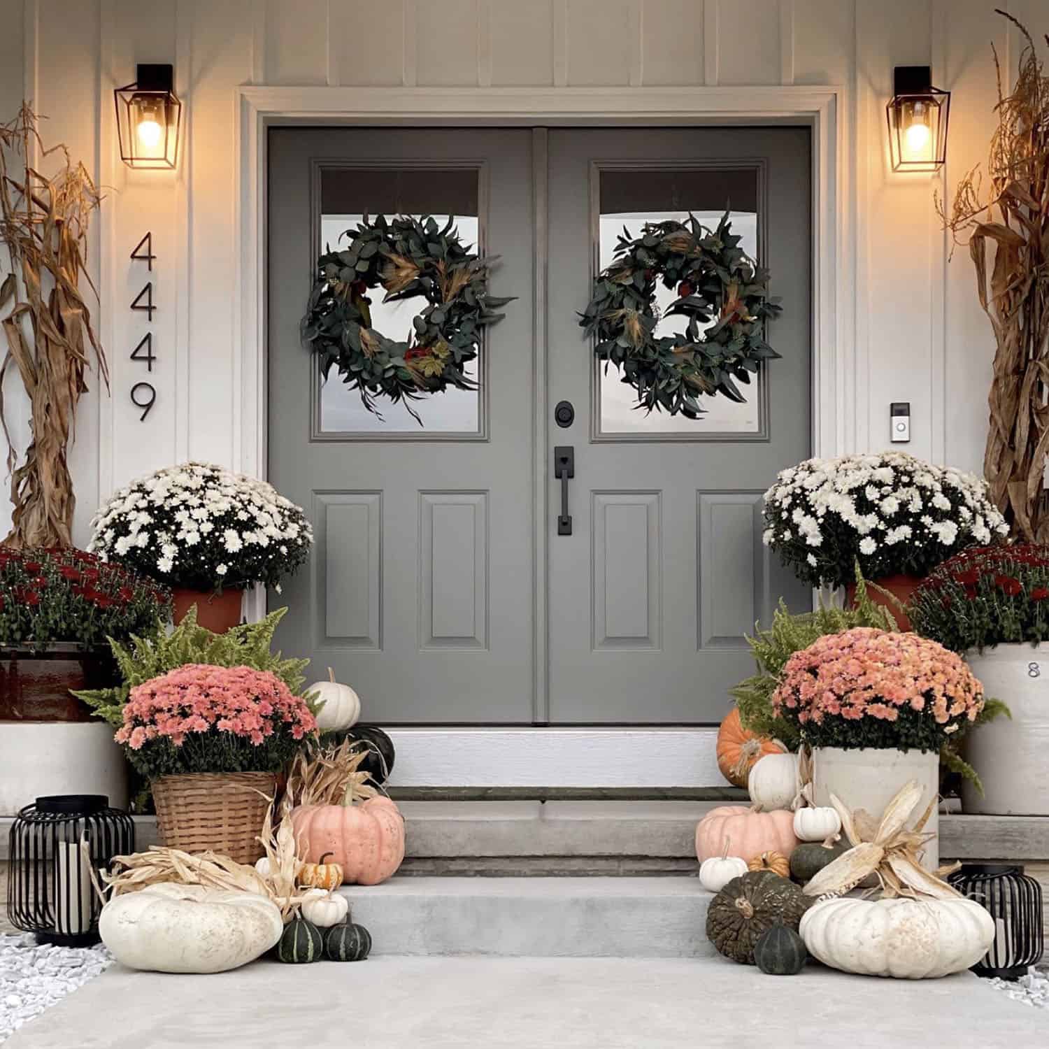 beautiful-fall-porch-decor