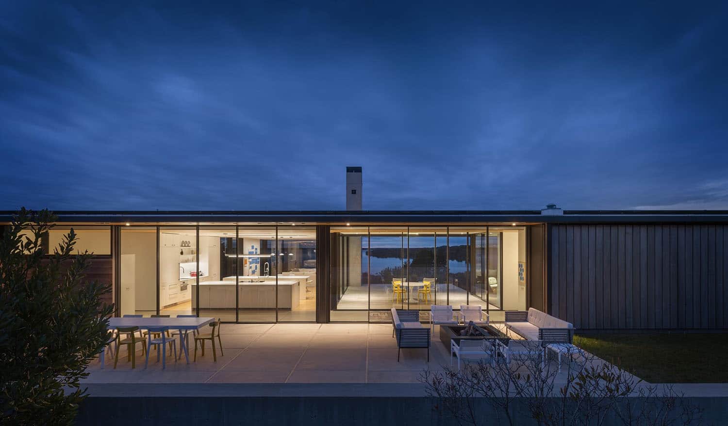modern-home-exterior-deck-at-dusk