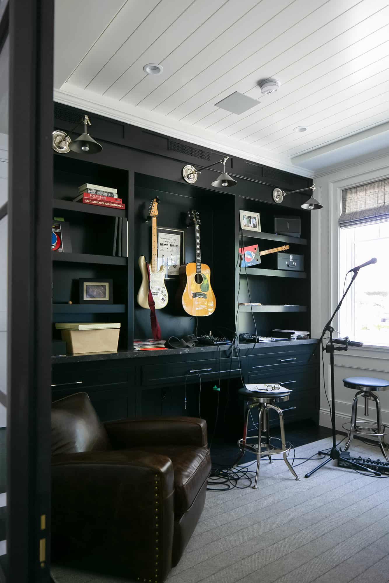modern-music-room