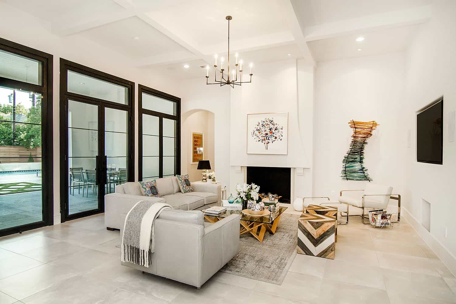 modern-mediterranean-style-living-room