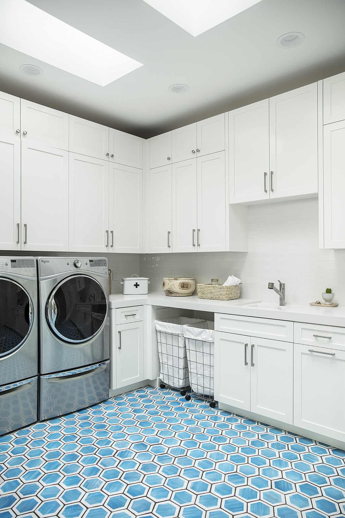 modern-coastal-style-laundry-room
