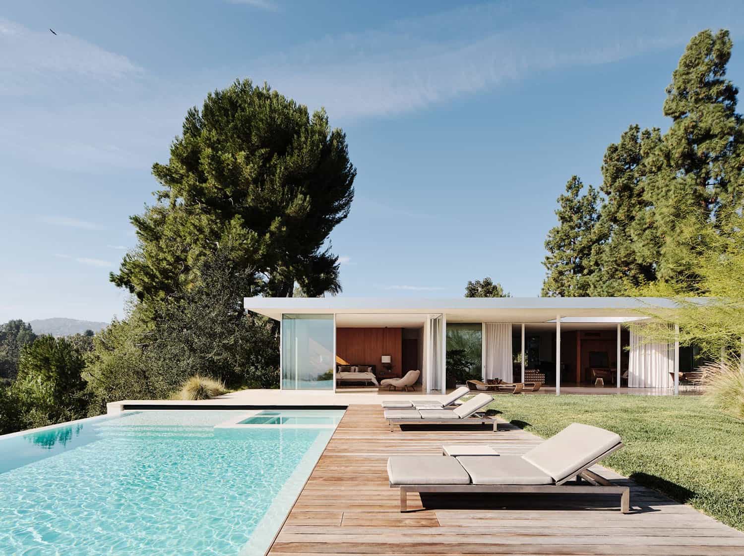 mid-century-modern-home-pool