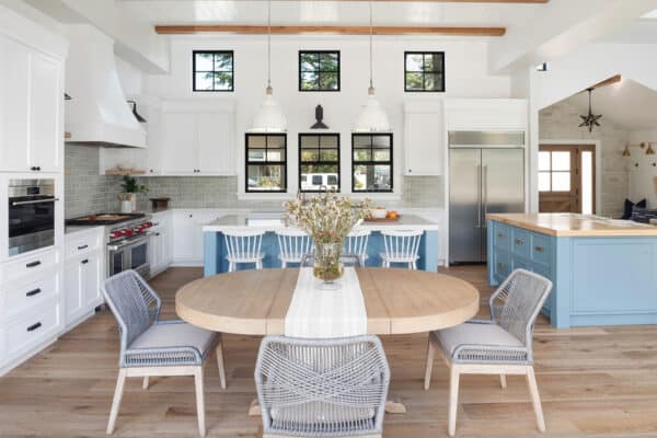 featured posts image for Step into a beautiful modern farmhouse home tour in Southern California