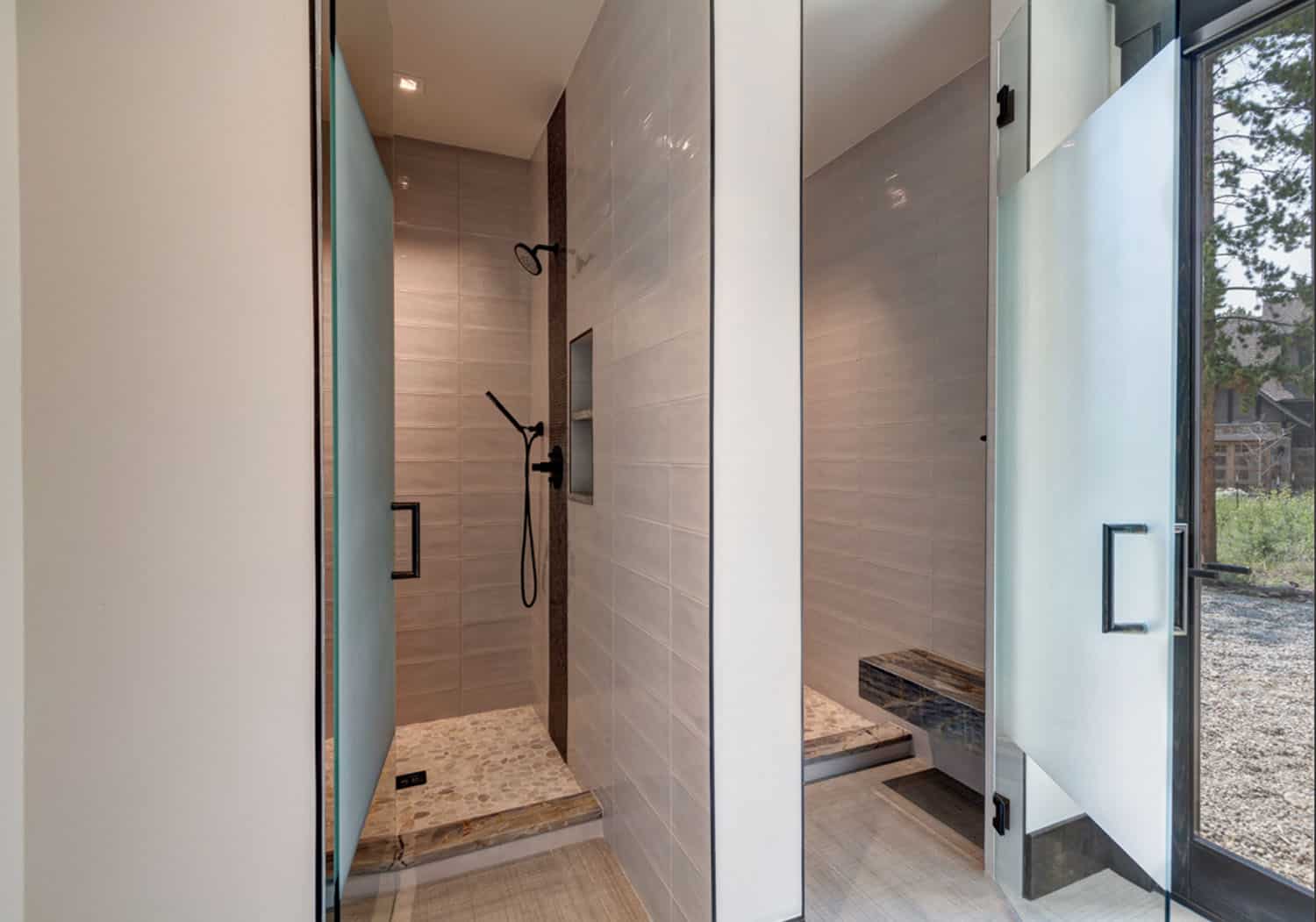 rustic-modern-bathroom-shower