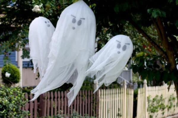 featured posts image for 30 Best Halloween Ghost Decorations For A Spooky Outdoors